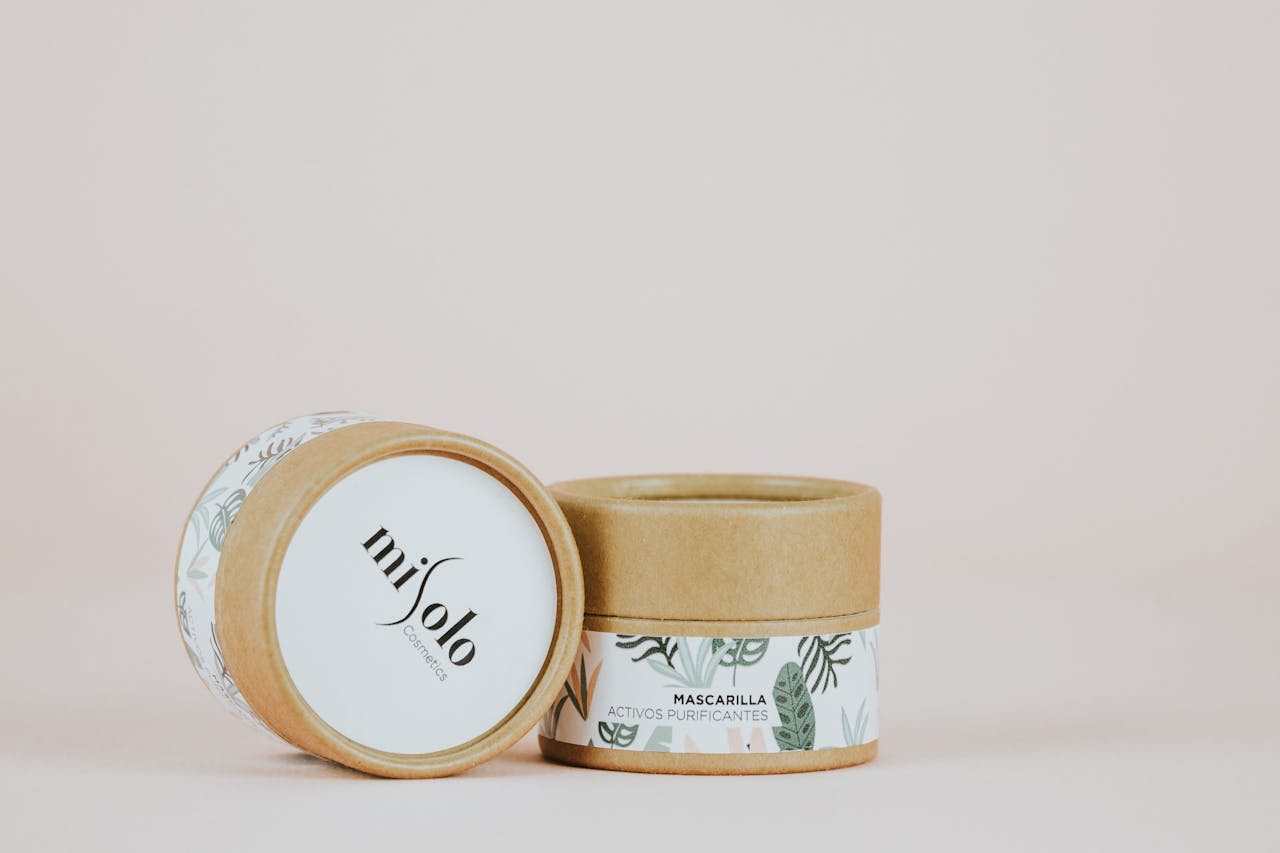 gallery-1 High-quality product photography featuring minimalist skincare packaging, perfect for eco-friendly brands.